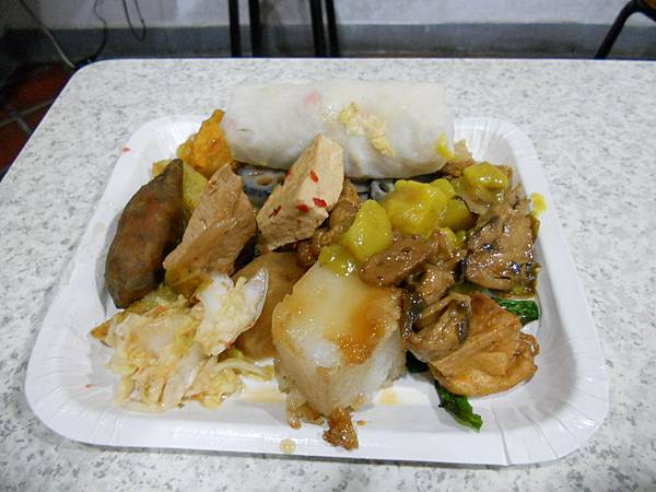 【中肯‧食記】台北‧觀音素食自助餐(80元吃到飽) @包子爸の食尚攝影手札