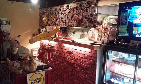【中肯‧食記】東區‧豬跳舞小餐館 Dancing Pig @包子爸の食尚攝影手札