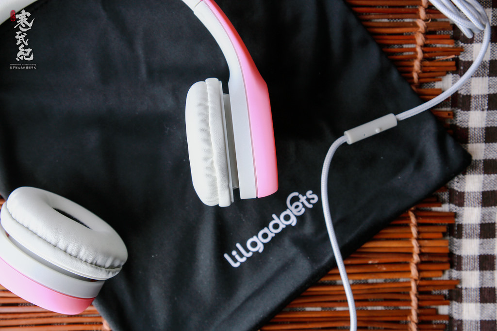 【中肯‧開箱】LilGadgets 兒童安全耳機｜小包子化身音樂系美少女‧美國銷售第一兒童安全耳機！ @包子爸の食尚攝影手札