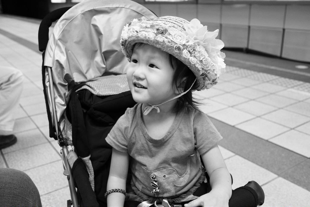 【70D．50mm STM．LR】小包子四歲了｜東區隨拍 @包子爸の食尚攝影手札